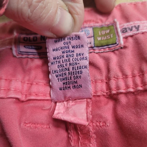 Old Navy Coral Colored Capris Size 6 - Picture 6 of 9